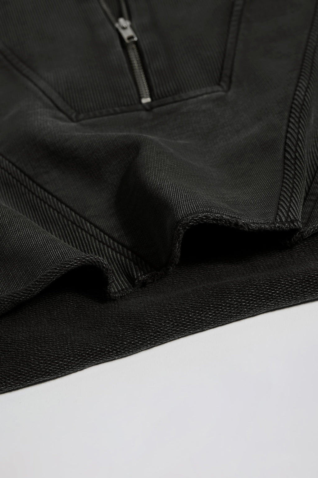 Acid Wash Cropped Sweatshirt in Ash